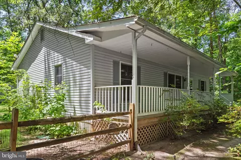 10346 Mt Vernon Cir, King George, VA 22485