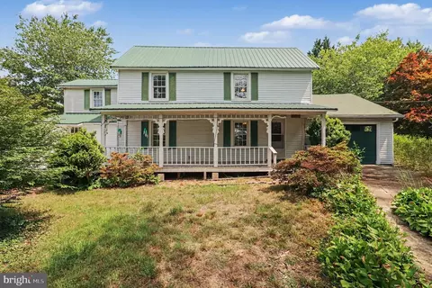 17345 Emma Ln, King George, VA 22485