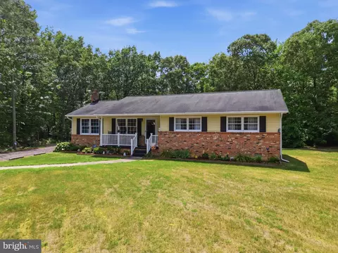 14326 Chastine Dr, King George, VA 22485