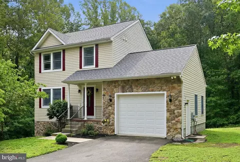 9295 Ivy Hill Loop, King George, VA 22485