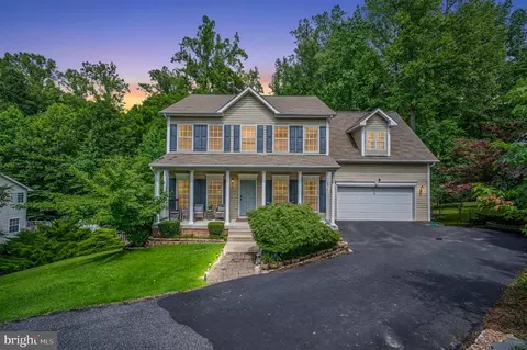 9089 Dallas Ct, King George, VA 22485