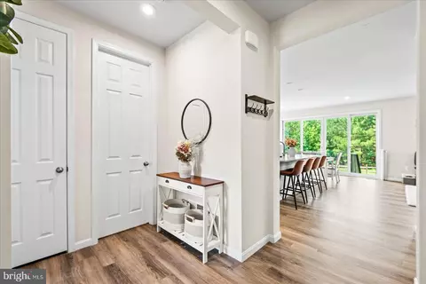 Entry Way - 6325 Pointer Ln, King George, VA 22485 photo 1 of 6