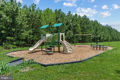 View/Area - 6325 Pointer Ln, King George, VA 22485 photo 2 of 4