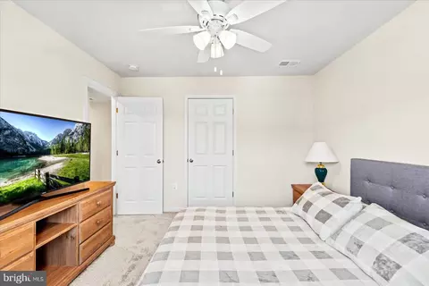 Bedroom - 6325 Pointer Ln, King George, VA 22485 photo 5 of 7