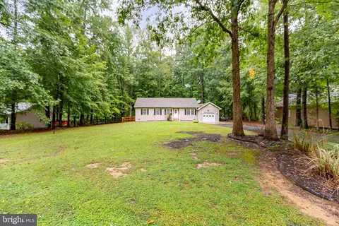 Exterior - 8329 Delegate Dr, King George, VA 22485 photo 7 of 7