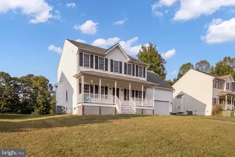 8271 Mamies Pl, King George, VA 22485