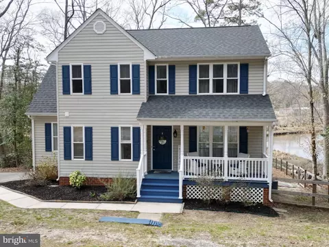 776 Court House Landing Rd, King And Queen Court House, VA 23085