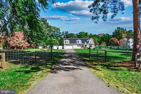 3599 Venter Rd, Aylett, VA 23009