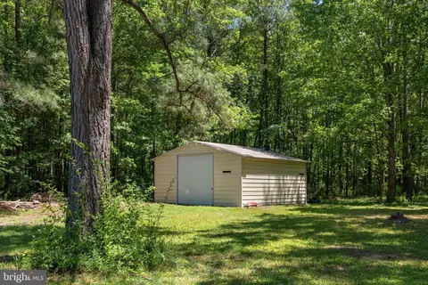 4278 Dorrell Rd, Aylett, VA 23009