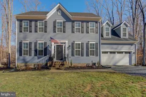 296 Robbie Rd, Bumpass, VA 23024