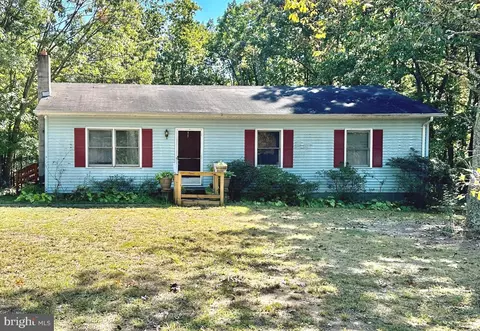 1339 Harris Creek Rd, Louisa, VA 23093