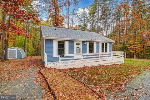 624 S Bluewater Blvd, Mineral, VA 23117