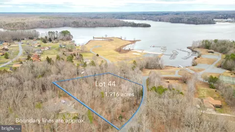Lakewood Circle, Mineral, VA 23117