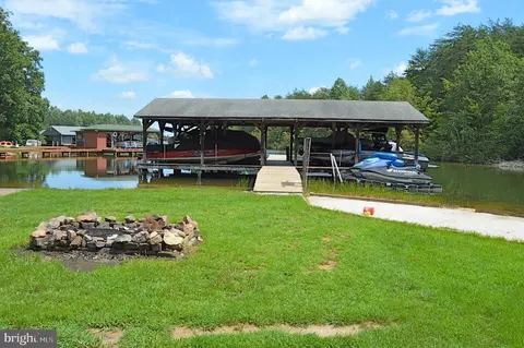 6 Anna Highview Drive, Bumpass, VA 23024