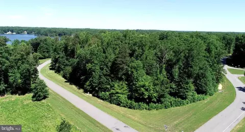 7 Rainbow Ridge, Bumpass, VA 23024 photo 3