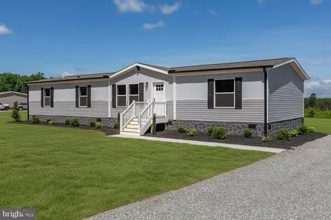 7225 Shannon Hill Rd, Louisa, VA 23093