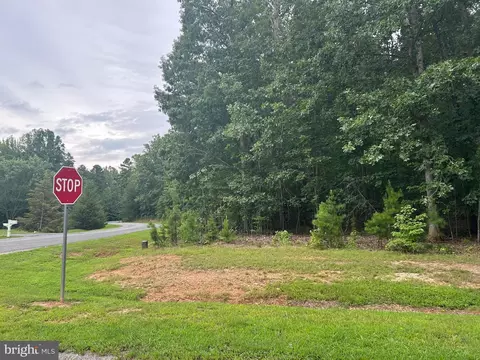 Hensley Road, Mineral, VA 23117