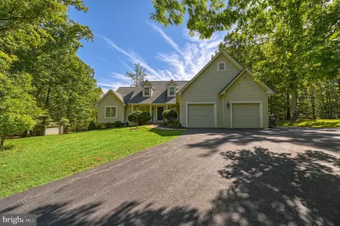 1636 Moody Town Rd, Bumpass, VA 23024