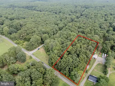15 Hanback Rd, Gordonsville, VA 22942