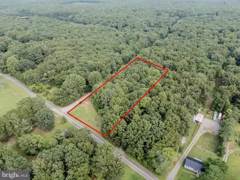 14 Hanback Rd, Gordonsville, VA 22942