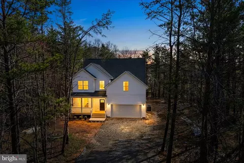 260 Deerfield Pl, Mineral, VA 23117