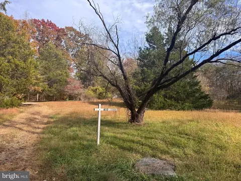 432 Little River Farms Rd, Bumpass, VA 23024