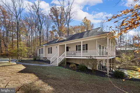 Exterior - 14 Oak Rd, Bumpass, VA 23024 photo 3 of 13