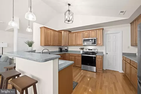 Kitchen - 14 Oak Rd, Bumpass, VA 23024 photo 2 of 5