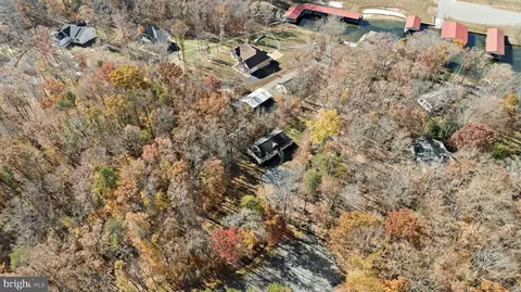 View/Area - 14 Oak Rd, Bumpass, VA 23024 photo 4 of 7