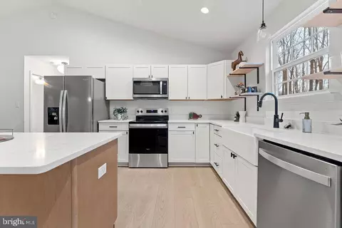 Kitchen - 145 Everett Ln, Mineral, VA 23117 photo 4 of 4
