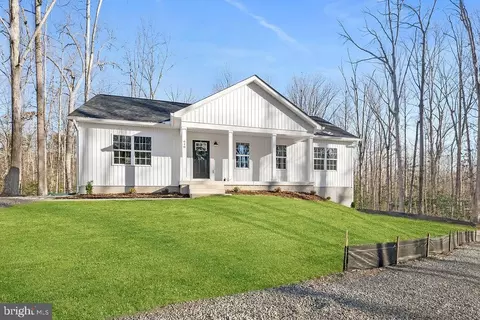 648 Cooke Pl, Mineral, VA 23117