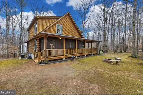 Exterior - 17 Fox Run Forest Ln, Beaverdam, VA 23015 photo 12 of 18