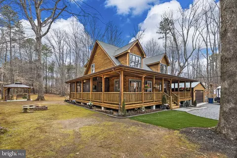Exterior - 17 Fox Run Forest Ln, Beaverdam, VA 23015 photo 11 of 18