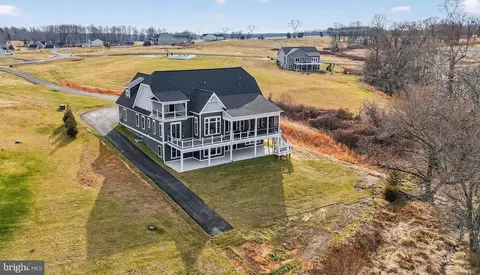 393 Rock Island Ridge Lake Anna, Mineral, VA 23117