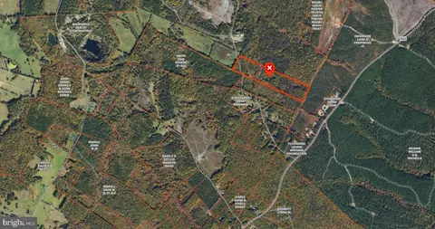Smith Road, Mineral, VA 23117