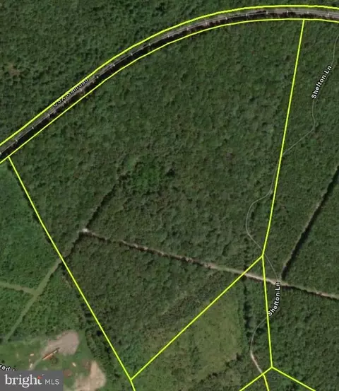 Shelton Lane, Mineral, VA 23117