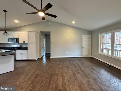 64 Hemlock Ln, Mineral, VA 23117 photo 10
