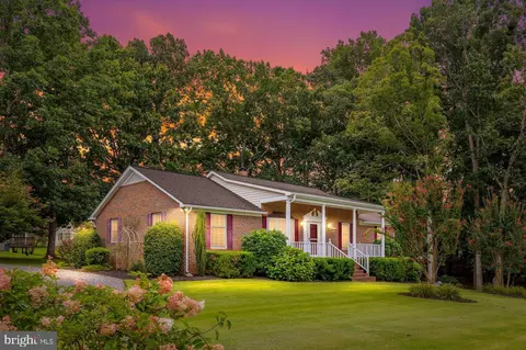804 St Frances Ave, Mineral, VA 23117