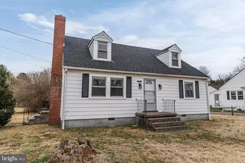101 Lyde Ave, Louisa, VA 23093