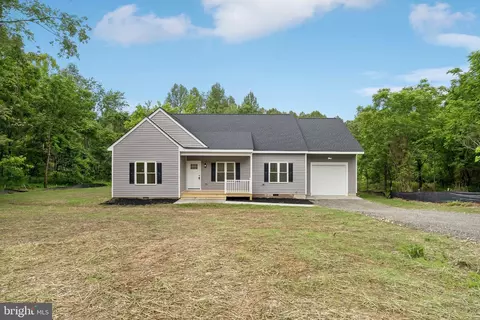 425 Palomino Dr, Louisa, VA 23093