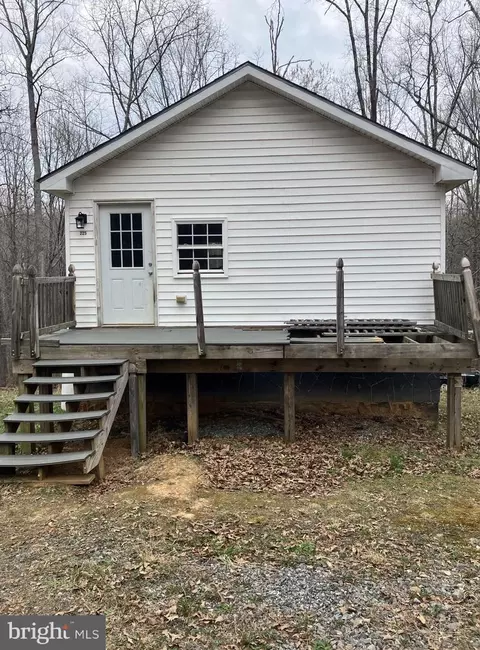 225 Foxbrook Ct, Louisa, VA 23093