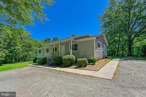 1062 Pendleton Rd, Mineral, VA 23117