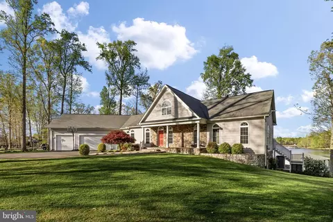 Exterior - 544 Ark Ave, Bumpass, VA 23024 photo 6 of 20