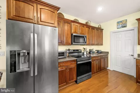 Kitchen - 544 Ark Ave, Bumpass, VA 23024 photo 4 of 4
