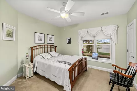 Bedroom - 544 Ark Ave, Bumpass, VA 23024 photo 5 of 7