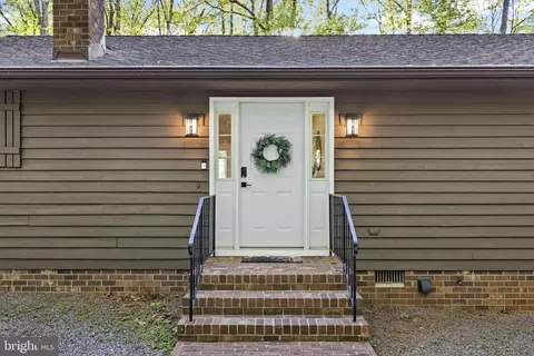 Exterior - 154 Becky Ct, Bumpass, VA 23024 photo 7 of 23