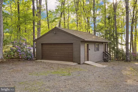 Exterior - 154 Becky Ct, Bumpass, VA 23024 photo 14 of 23