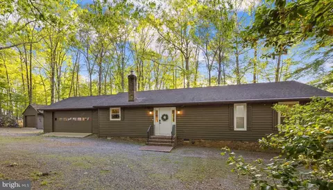 154 Becky Ct, Bumpass, VA 23024