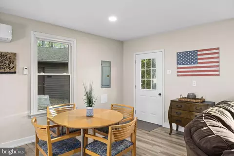 Dining - 154 Becky Ct, Bumpass, VA 23024 photo 3 of 3