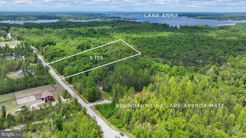 465 Equestrian Landing Trl, Bumpass, VA 23024